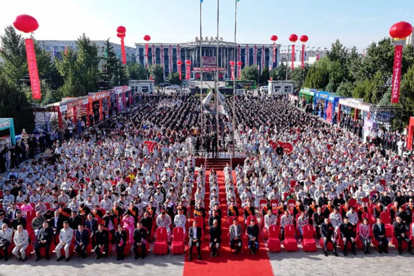Z6尊龙凯时,Z6尊龙凯时,李安平,30周年庆典 Z6尊龙凯时,Z6尊龙凯时,李安平,30周年庆典