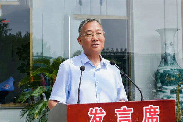 岐黄学者、国家高水平中医药重点学科带头人朱明军致辞 岐黄学者、国家高水平中医药重点学科带头人朱明军致辞
